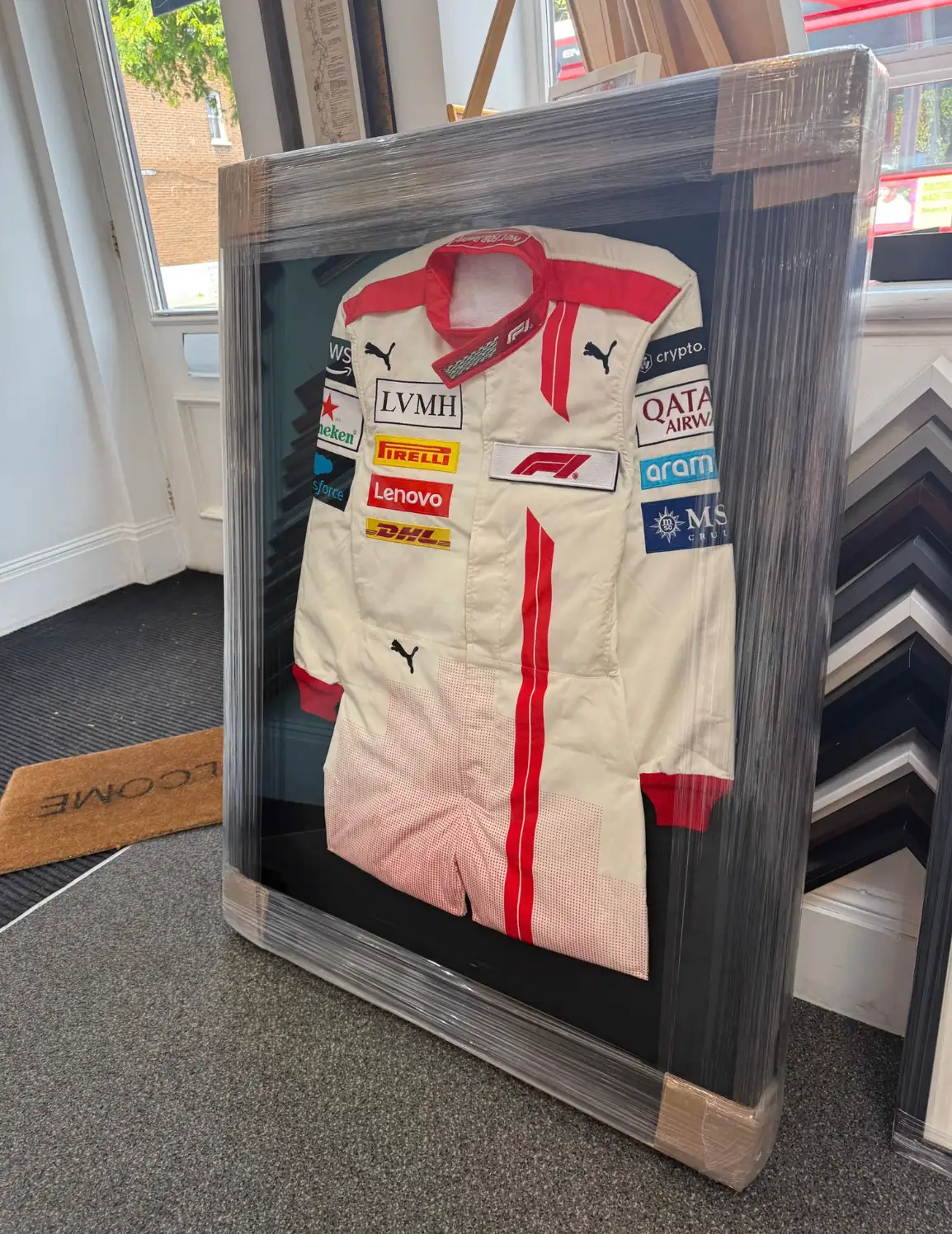 T-shirt Framing